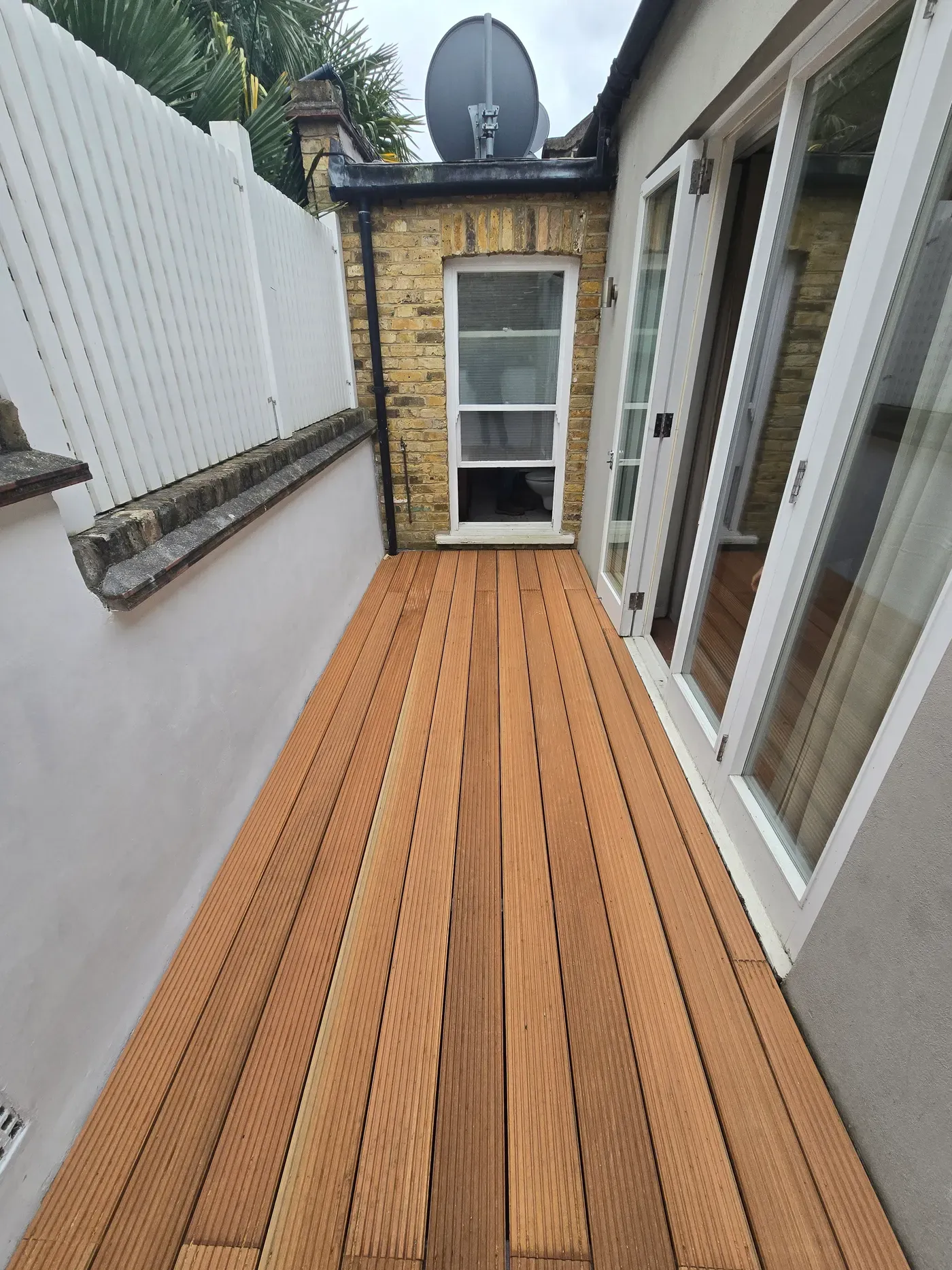 New decking in SW7