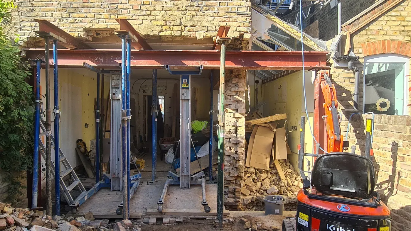 Structural steel in SW6