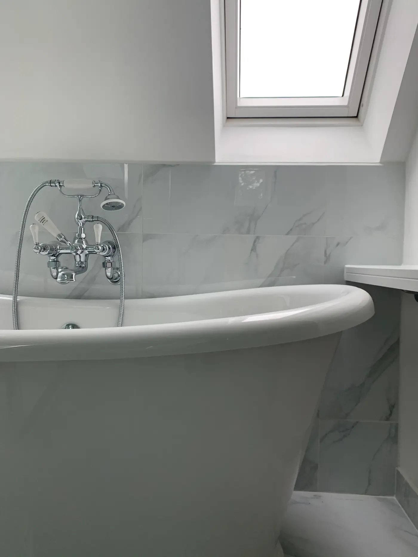 Master bathroom — freestanding bath in RH17