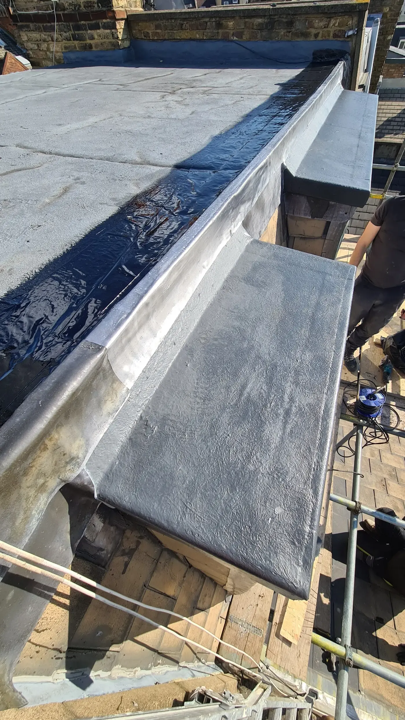 New window lintel, lead-clad in SW3