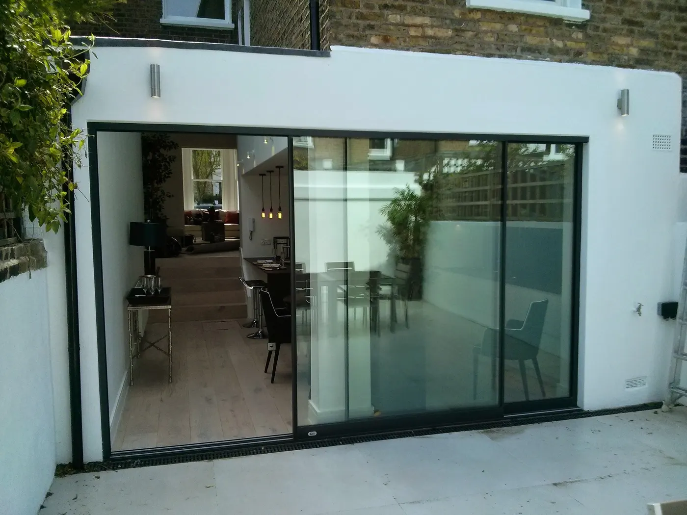 Rear glazing, West London